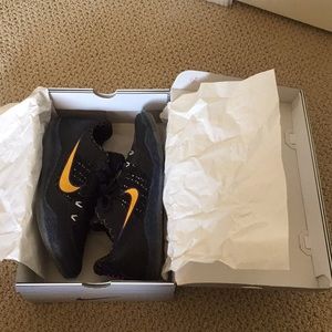 Men’s Kobe Bryant 11